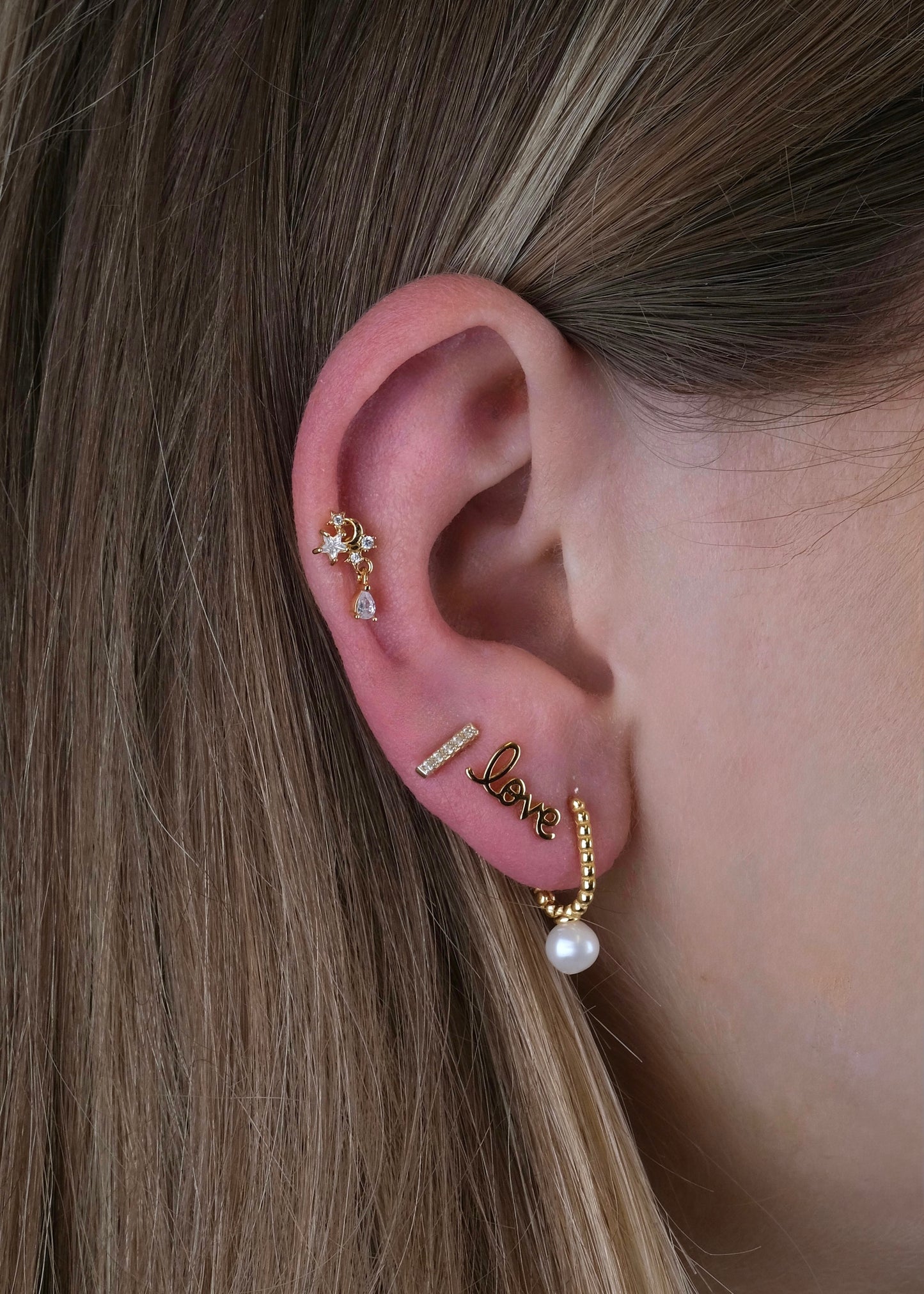 Boucles d'oreilles à clip avec perle synthétique en argent et argent plaqué or