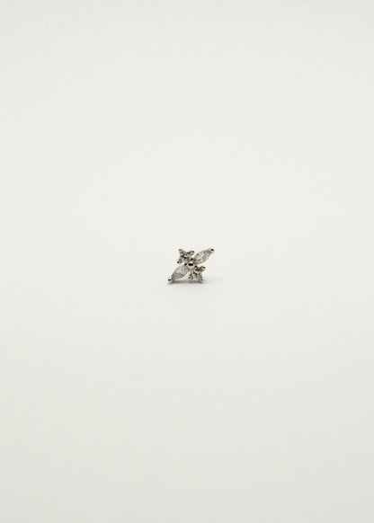 Clou d'oreille en petite fleur en cuivre et plaqué or